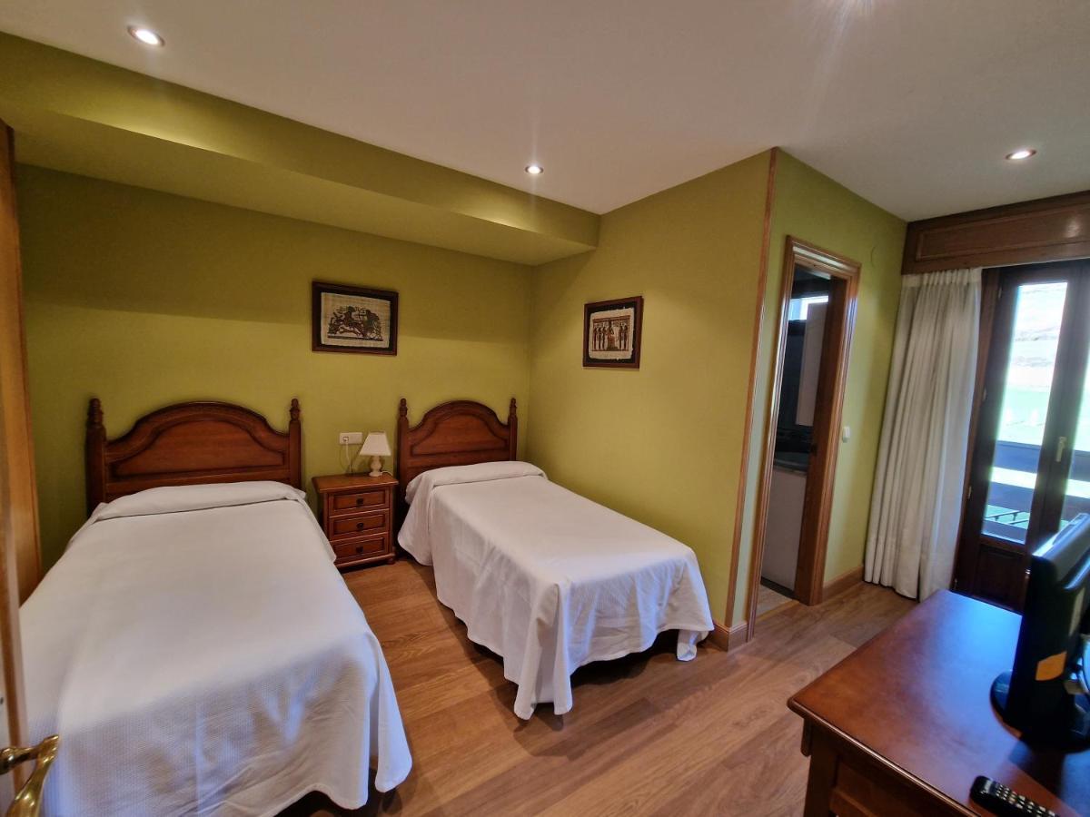 Hostal Lizuniaga Bera  Dış mekan fotoğraf